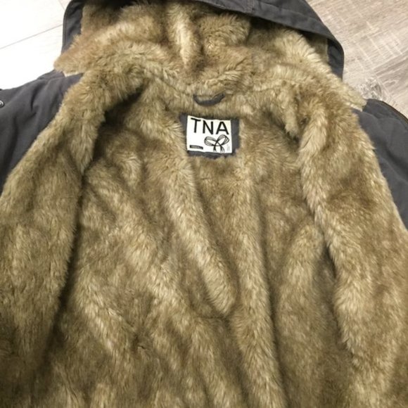 TNA Aritzia Winter Jacket - Picture 3 of 5
